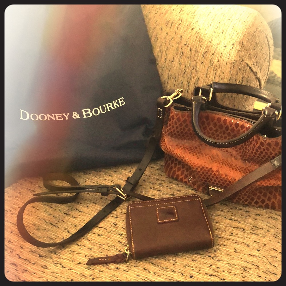 Small Leather Bag w/Leather Wallet